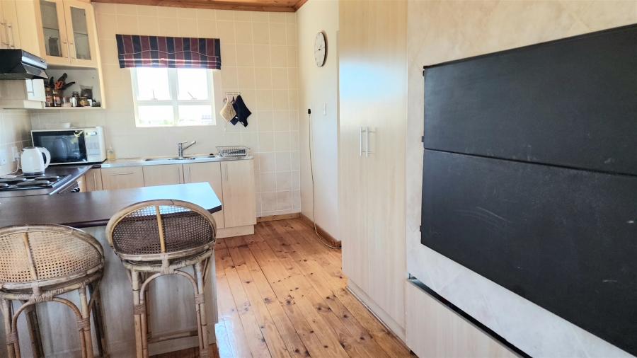 5 Bedroom Property for Sale in Country Club Western Cape